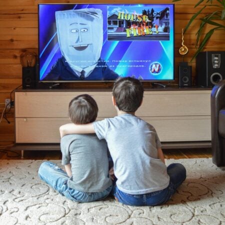 Should autistic kids have a TV in their bedroom? My thoughts