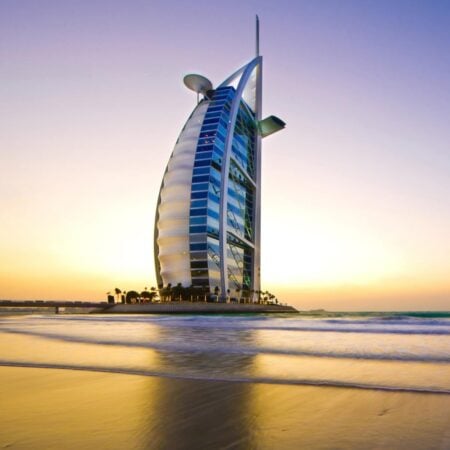From Beaches to Deserts: Discovering the Best of Dubai with a Rental Car